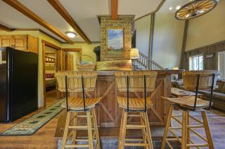 Foxtown Favorite - 3