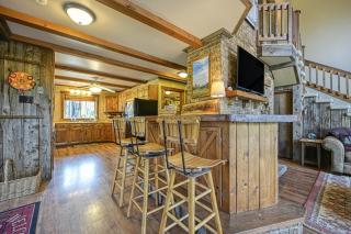 Foxtown Favorite - 1