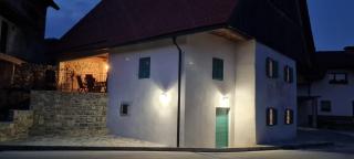 Apartma Pri Lukšu - 1