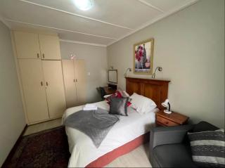 Kwantu Guest house - - 1