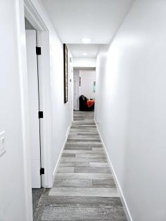 Cozy 2Bedroom Basement Suite in NW Calgary - Calgary - 4