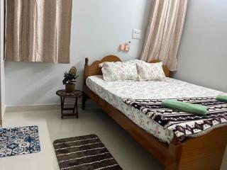 Beulah Home 2BHK, near Bhartiya City - Bangalore - 9