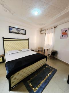 Chambre meublé avec Toillette intérieure - Dakar - 0