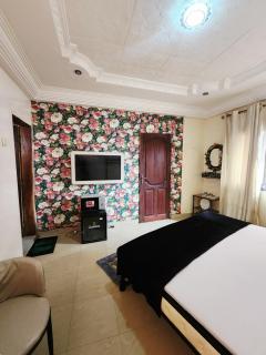 Chambre meublé avec Toillette intérieure - Dakar - 5