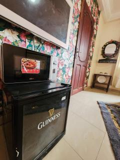 Chambre meublé avec Toillette intérieure - Dakar - 7