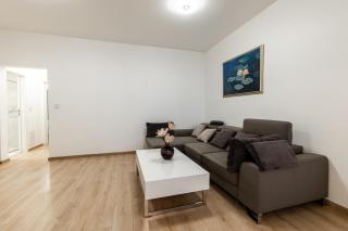 Finest 3BR Downtown - Sofia - 7