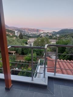 Laertis house - Himare - 1