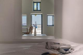 Amazing Santorini Villa 1 Bedroom Pina Caldera Villa Astounding Caldera Views Private Plunge Pool Oia - Oia - 9