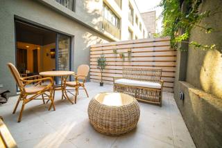 Apartment Private Terrace Steps from Metro - Santiago - 9
