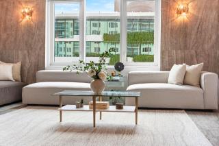 Private Studio Residence at Roney Palace -531 - 5