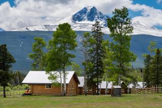 Nemiah Valley Lodge - Tatlayoko Lake - 0