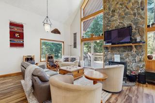 Brooke and Dan's Retreat -3 bedroom home plus a 2 bedroom apartment - Government Camp - 5