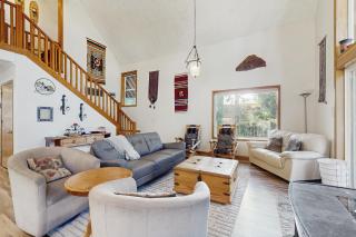 Brooke and Dan's Retreat -3 bedroom home plus a 2 bedroom apartment - Government Camp - 4