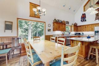 Brooke and Dan's Retreat -3 bedroom home plus a 2 bedroom apartment - Government Camp - 3