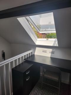 Posyrooms Apartment - Stalybridge - 5