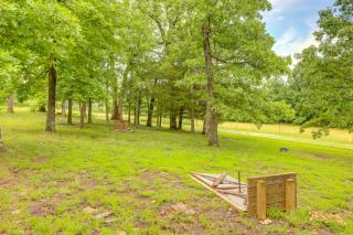 Ozark Escapes Cabin with Mtn Views in Harrison - Marble Falls - 8