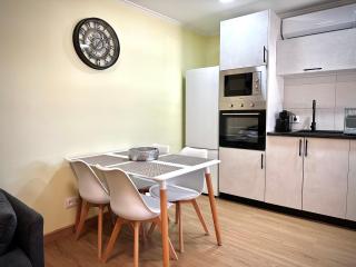 One-Bedroom House close to the Beach - 1