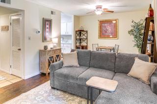 Golf Getaway with 9 Courses and Walk to Lake DeSoto - Hot Springs Village - 6