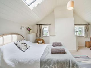 2 Bed in Chepstow 42837 - Wolves Newton - 1