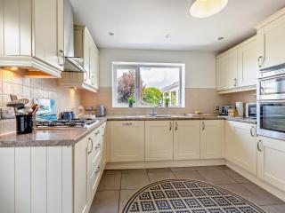 4 Bed in Llandudno 89703 - Deganwy - 1