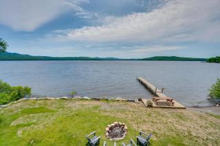 Pittsburg Lake House with Magalloway Mountain Views! - Pittsburg - 2