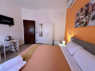 Premium Venice Residence - Venice - 6