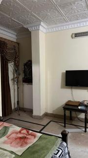 Khan Palace - - 5