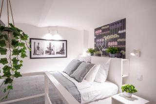 Cute & Compact Central Retreat - 0