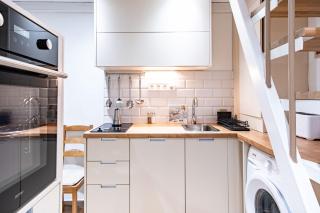 Cute & Compact Central Retreat - 2