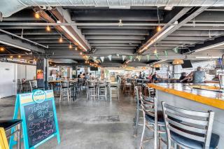 Aztec Ocean Resort - 2