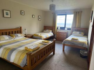 Gairloch View Bed & Breakfast - Flodigarry - 0