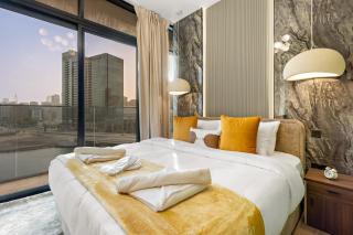 Lakeside Luxury Living in Al Maryah Island - Abu Dhabi - 7
