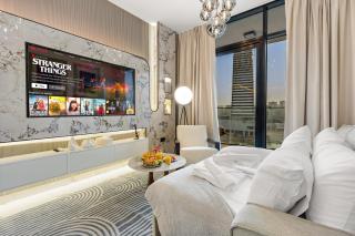 Lakeside Luxury Living in Al Maryah Island - Abu Dhabi - 5