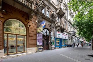 Central - Cozy - NEW - AC - 5