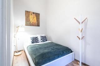 Modern Central Smart Home - 9
