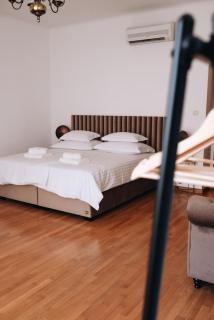 Nono Ban West Coast - 9