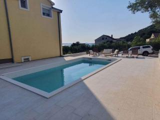 Two-Bedroom Apartment in Drage I - Drage - 8