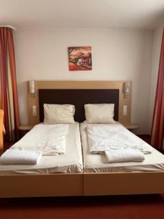 Hotel Allee 25 - Stuttgart - 4