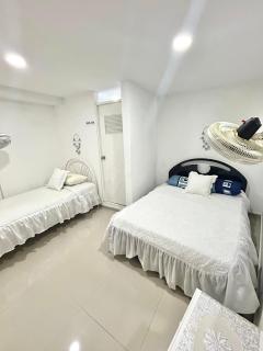 Casa Eme Hostal - Cartagena das Índias - 9