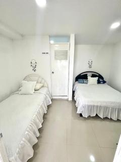 Casa Eme Hostal - Cartagena das Índias - 8