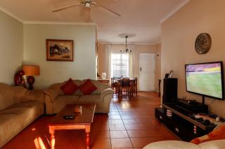 Makaveli's Apartment - 2