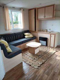 Ibiza chalet in natuurlijke omgeving - Bergen op Zoom - 0