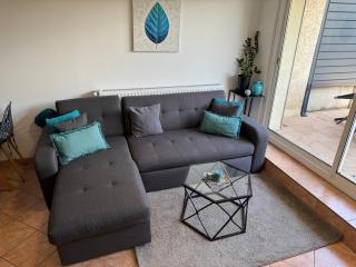 Au calme dans maison en rez de jardin à 2,2 kms du Groupama stadium et salle LDLC Arena - Meyzieu - 8