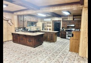 Gated Hacienda Great for Family - Alton - 0