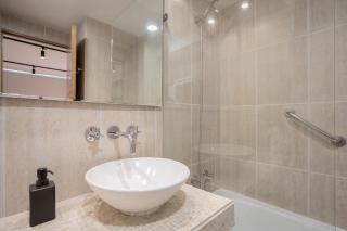 Providencia Apt with AC Sleeps 3 - Santiago - 6