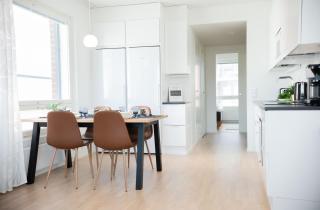 Executive living, Best location on Jyväskylä, 65 TV, Sauna, balcony, Free parking, 6min to City, Paviljonki 1min - Jyväskylä - 6