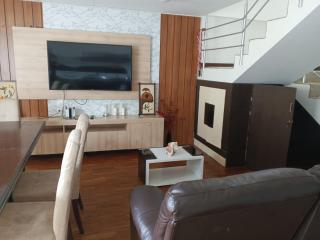 Soleado Dúplex de 2 Dormitorios en Sopocachi Cerca del Teleférico - 1