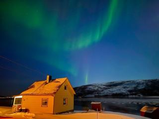 Senja, Botnhamn - - 0