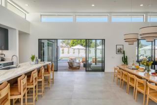 Sleeps 34 2 Villas Pool Pickleball Bocce Polo Villas Elara by AvantStay - La Quinta - 2