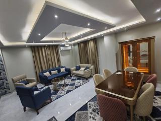 شقة فخمه في قلب الشيخ زايد - 5